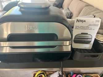 Ninja Foodi Indoor Grill XL FG550 series
