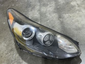 2017-2022 Kia Sportage Right Headlight 92102d9111