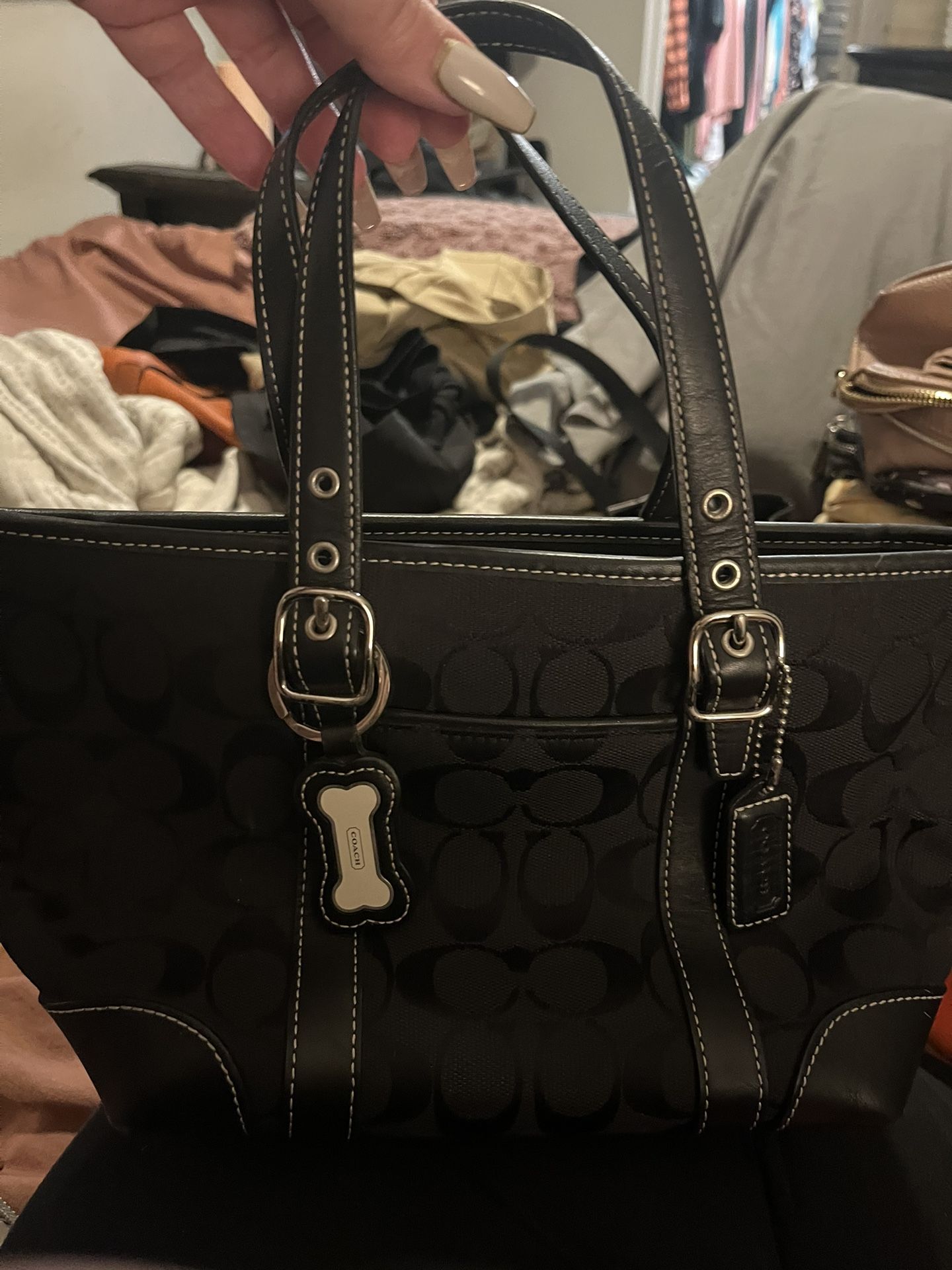 Coach Handbag No. C2J-6043