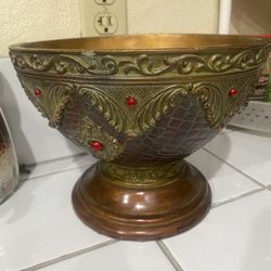 Royalty Fruit Bowl 
