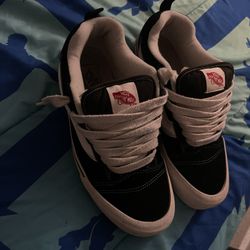 Vans Knu Skool