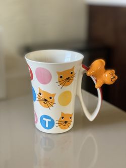 INDRA Orange Cat- Hand Painted Fine Stoneware Coffee Cup