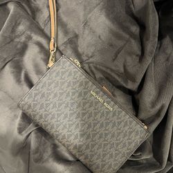 MK Wristlet 