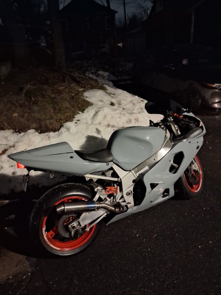2002 Suzuki Gsxr750