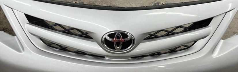 2011-13 Corolla Grill