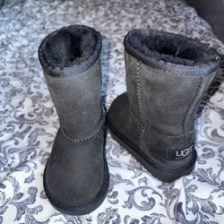 Toddle Uggs