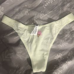 Thongs 