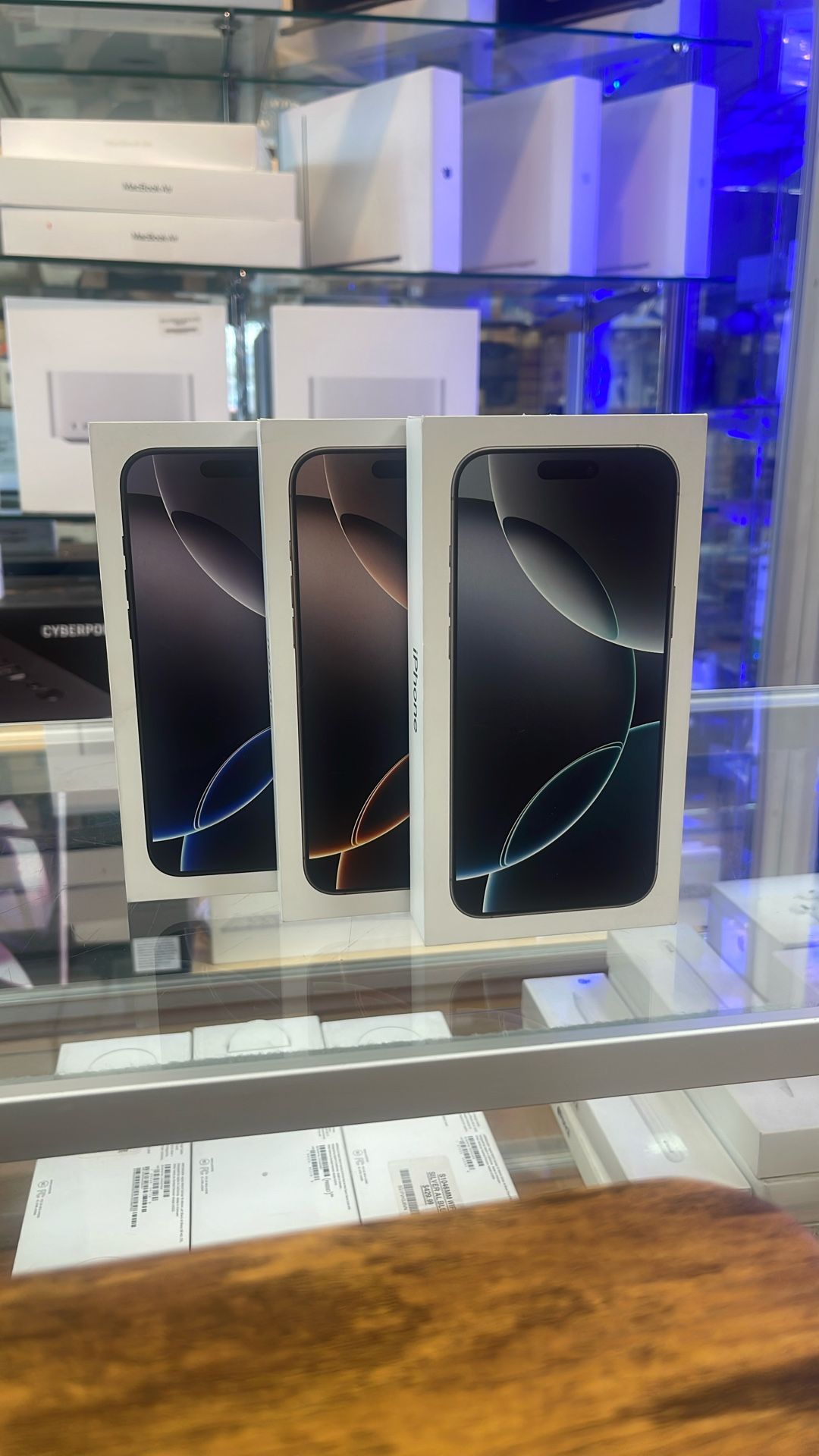 iPhone 16 Pro Max 256Gb Unlocked