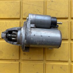 2016 Chrysler 300 3.6 Starter Part
