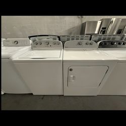 Whirlpool Washer And Dryer Set “27 ( Lavadora Y Secadora )