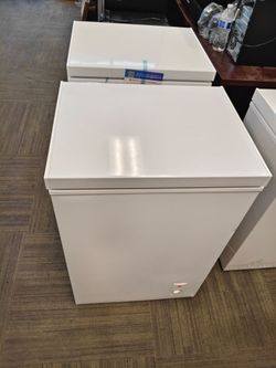 7.0 Cu.Ft Compact Chest Freezer with Removable Basket, Krib Bling Top Door Open Freestanding Deep Freezer with 7 Gears Temperature Adjustment, Ideal f