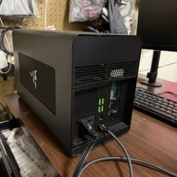 RAZOR CORE X CHROMA EGPU 