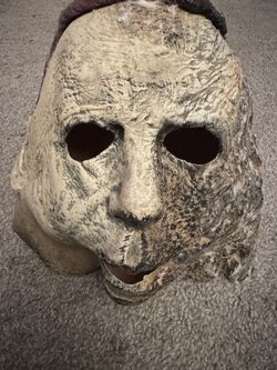 Mike Myers Halloween Mask