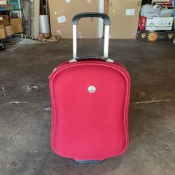 Voyager Red Carry-On Rolling Luggage