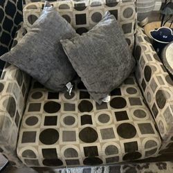 Sofa Very Comfortable Only Used For Staging 