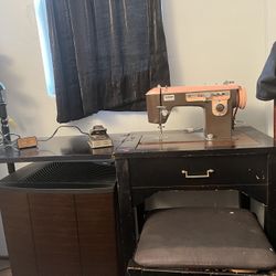 Brother Charger Vintage Pink Sewing Machine -Works