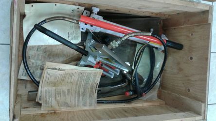 SpX power team puller set excellent