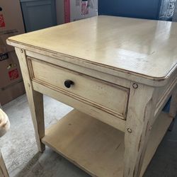 Thomasville End Tables