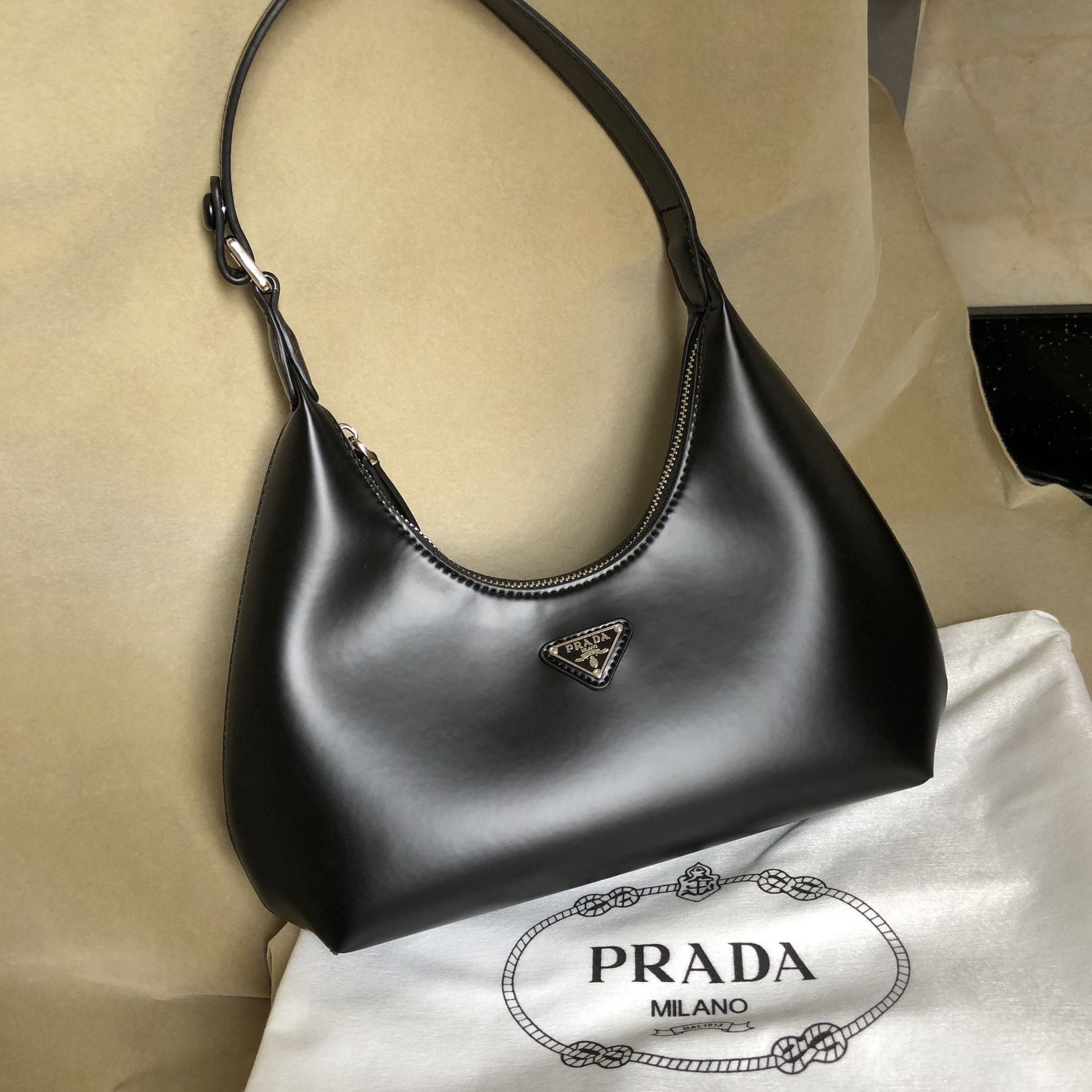 Women's prada bag handbag