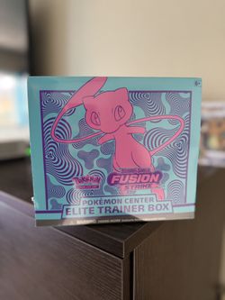 PC Fusion Strike ETB