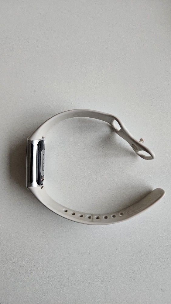 Fitbit Charge 6 For Health & Fitness Tracking