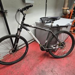 Rocky Mountain Flare 29 Bicycle 