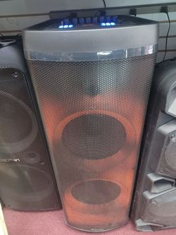 Excellent Gift 🎁 Item for Father's day.  Portable Kareoke Party Speaker. Brand New 🎤