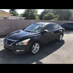 Nissan Altima 2014