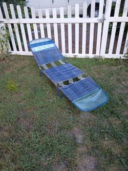 Blue 🔵 lounge chair