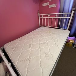 Full Size Mattress 