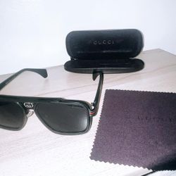 New men's Gucci glasses full set