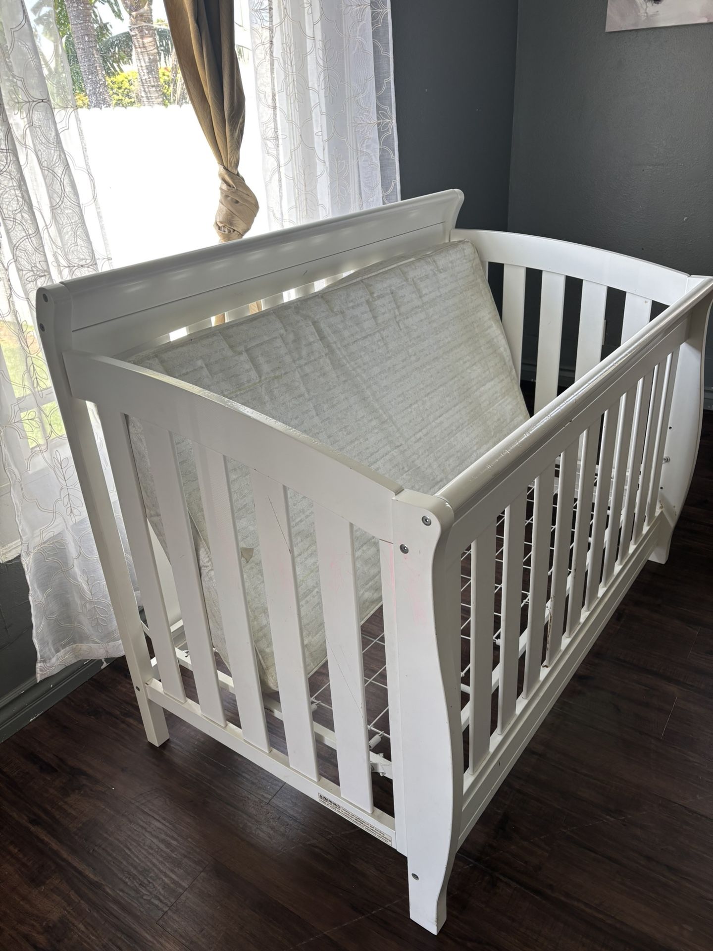 Cradle / Cuna