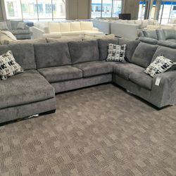 Grey Sectional Couch New 