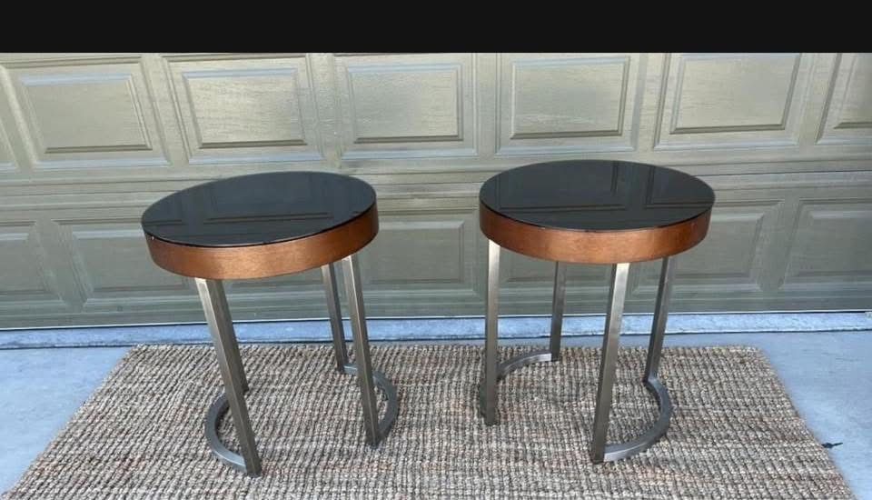 End Tables / Side Tables 