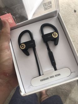 Powerbeats 3 gold clearance