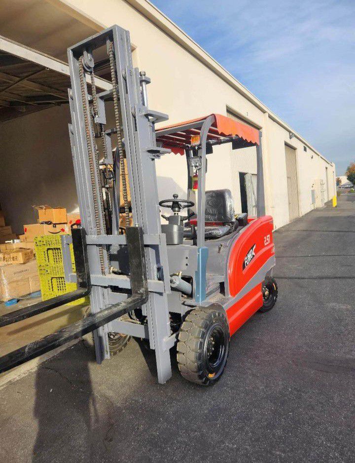 Brand New Electric Forklift