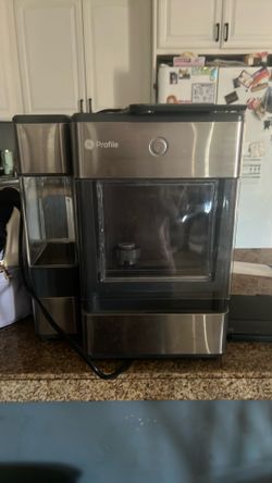 Nugget ice maker