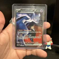 Team Rocket's Mewtwo ex 