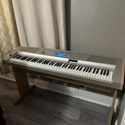 Piano 🎹 Portable DGX-500