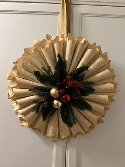 Rolled Paper Christmas Wreath