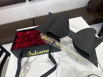 Roses box, delivery around phoenix area!