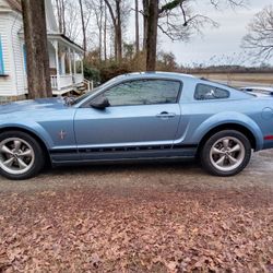 Ford mustang V6 