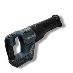Makita 40v MAX XGT Brushless Sawzall 