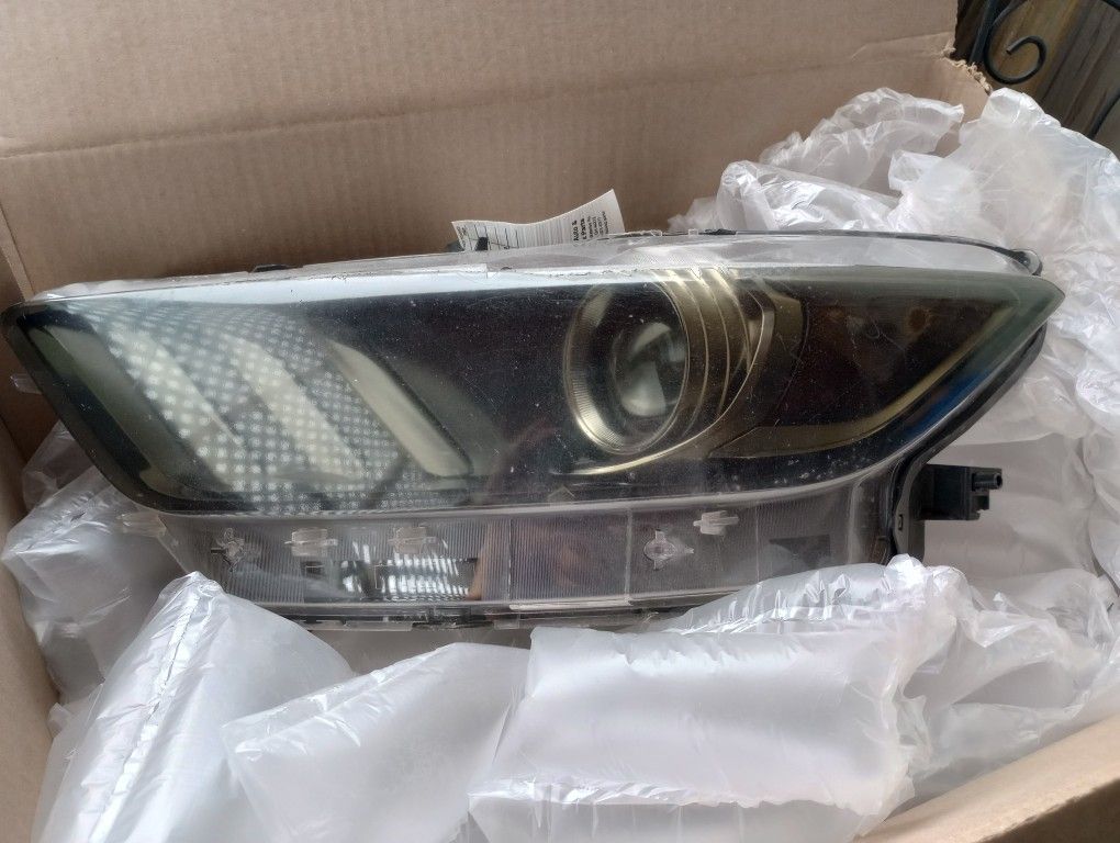 Left Side Headlight 
