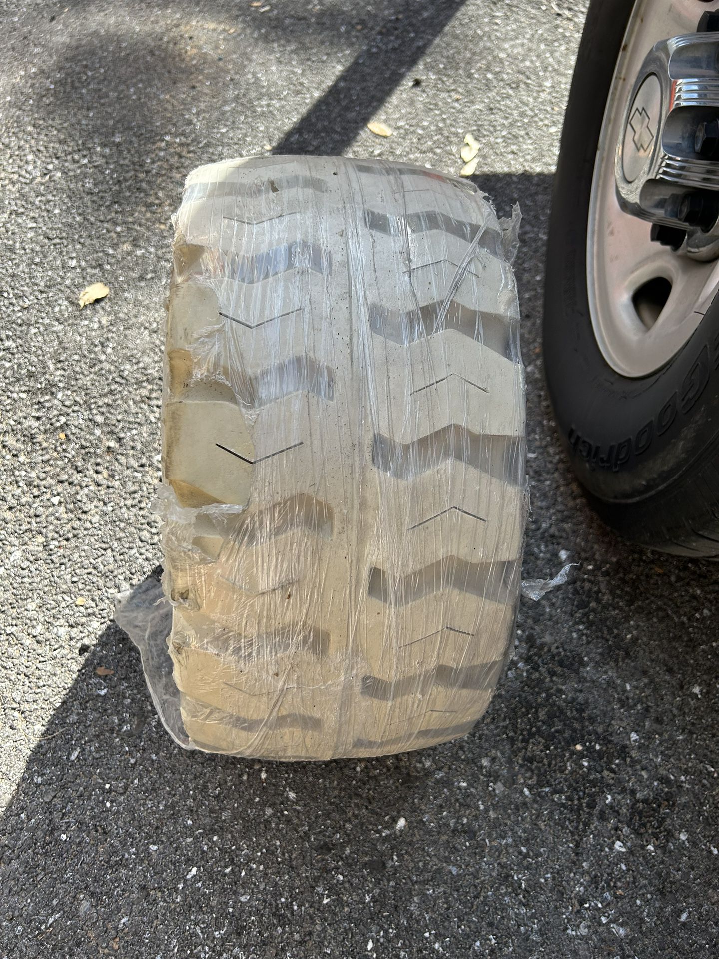 Monograph Forklift Tire New Asking $85