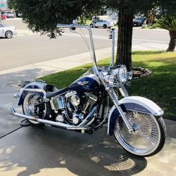 Harley Davidson Softail Deluxe
