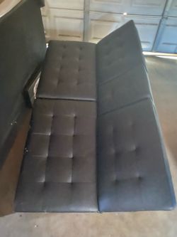 Black Futon