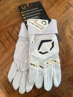 Batting Gloves: Adult Medium 