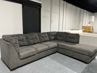 SECTIONAL COUCH SOFA