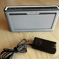 Bose Soundlink III Bluetooth Speaker exellent condition